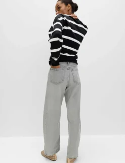 Mid Rise Barrel Jeans
