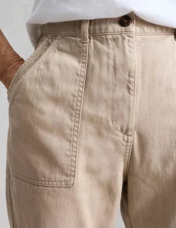 Mid Rise Carrot Leg Jeans
