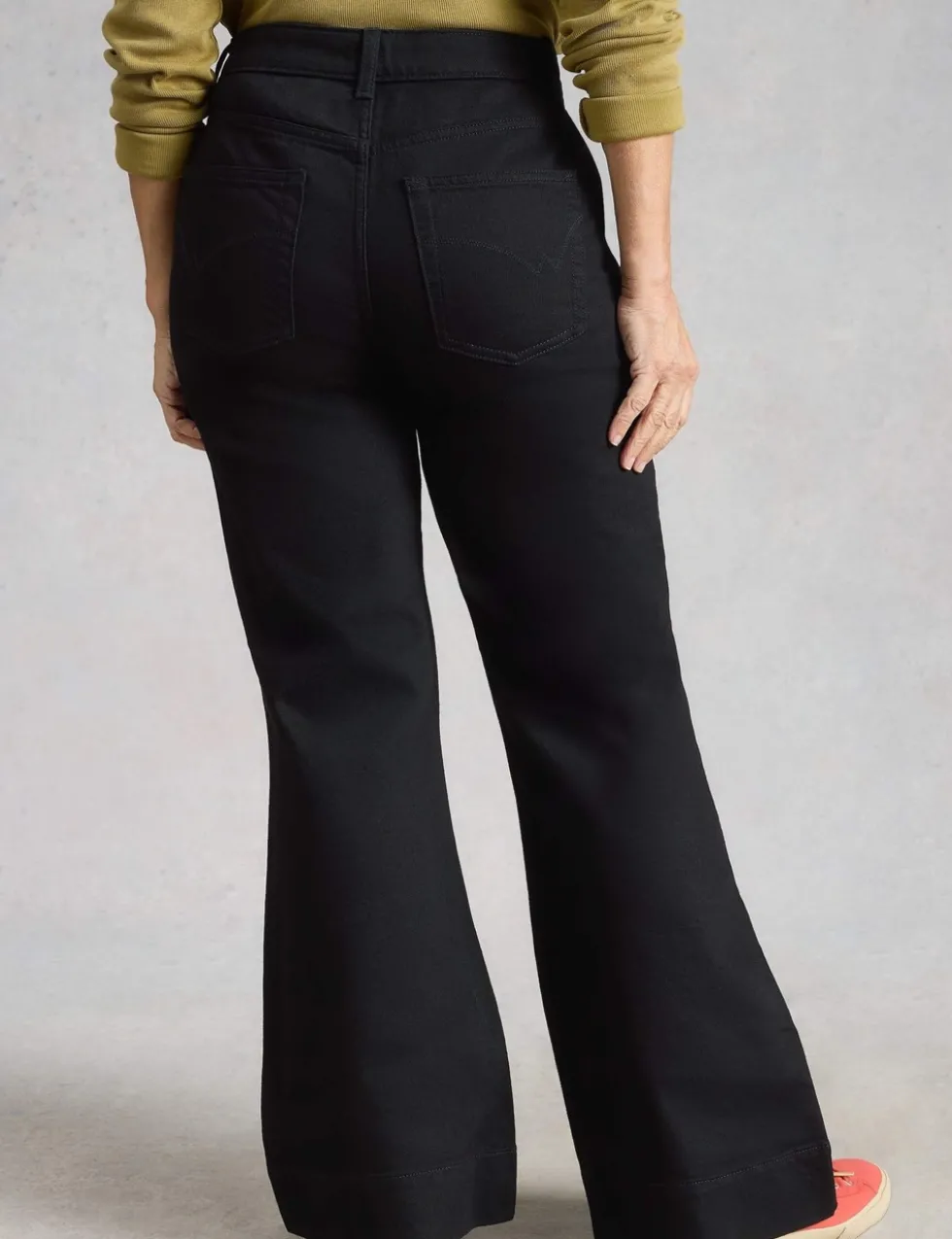Mid Rise Flared Wide Leg Jeans