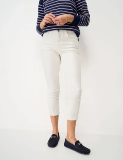Mid Rise Slim Fit Cropped Jeans