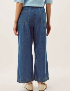 Mid Rise Straight Leg Ankle Grazer Jeans