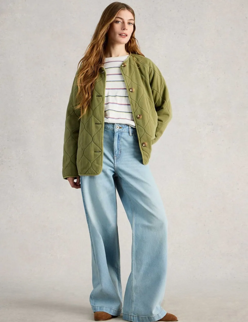 Mid Rise Wide Leg Jeans