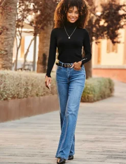 Mid Rise Wide Leg Jeans