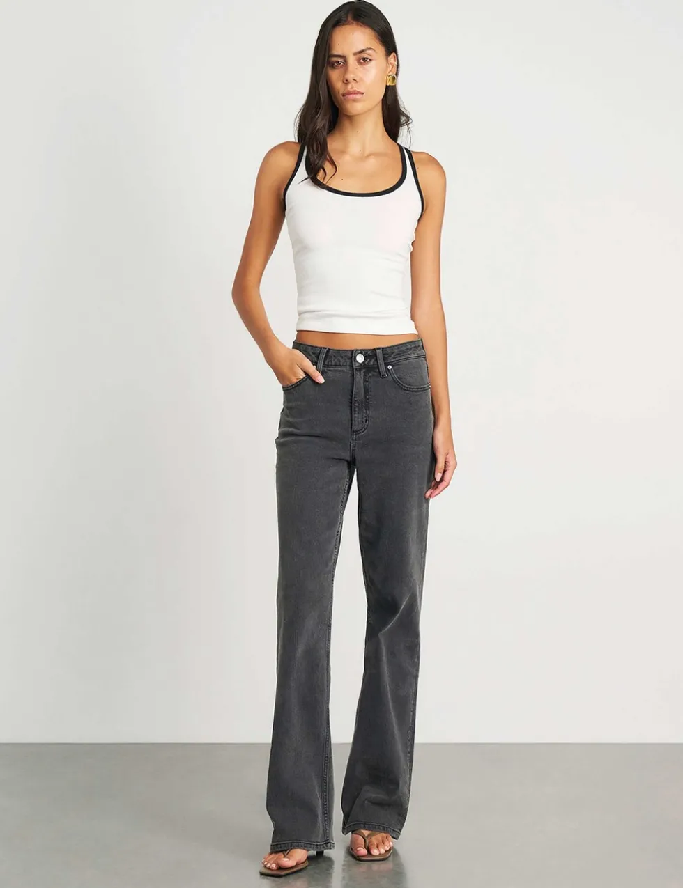 Mid Rise Wide Leg Jeans