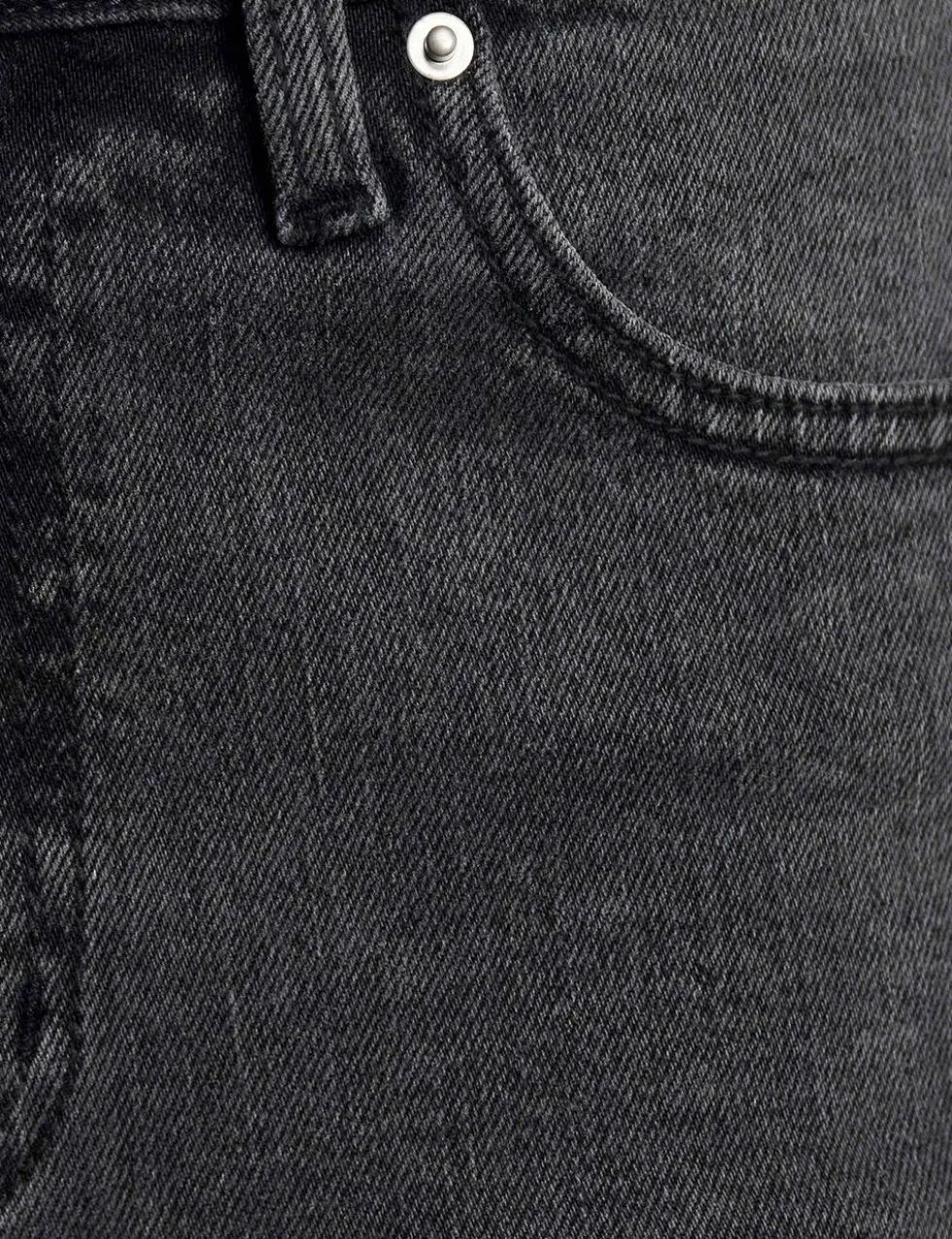 Mid Rise Wide Leg Jeans
