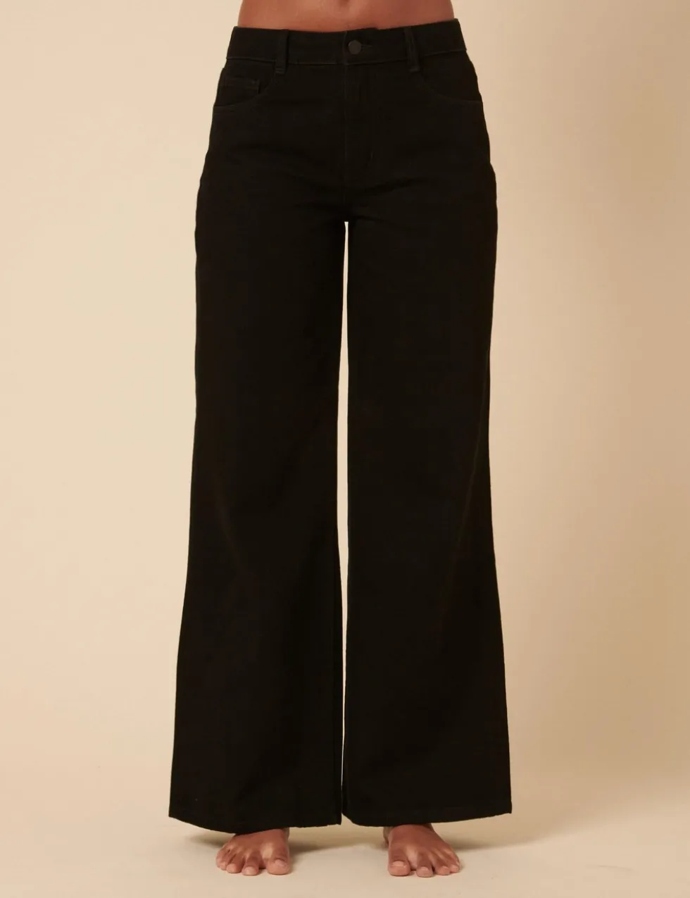 Mid Rise Wide Leg Jeans