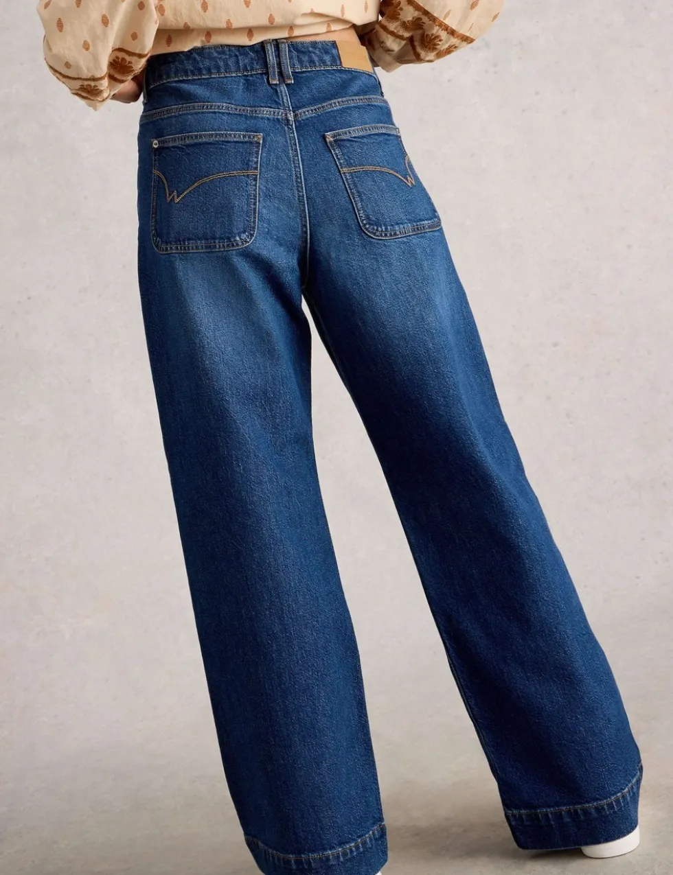 Mid Rise Wide Leg Jeans