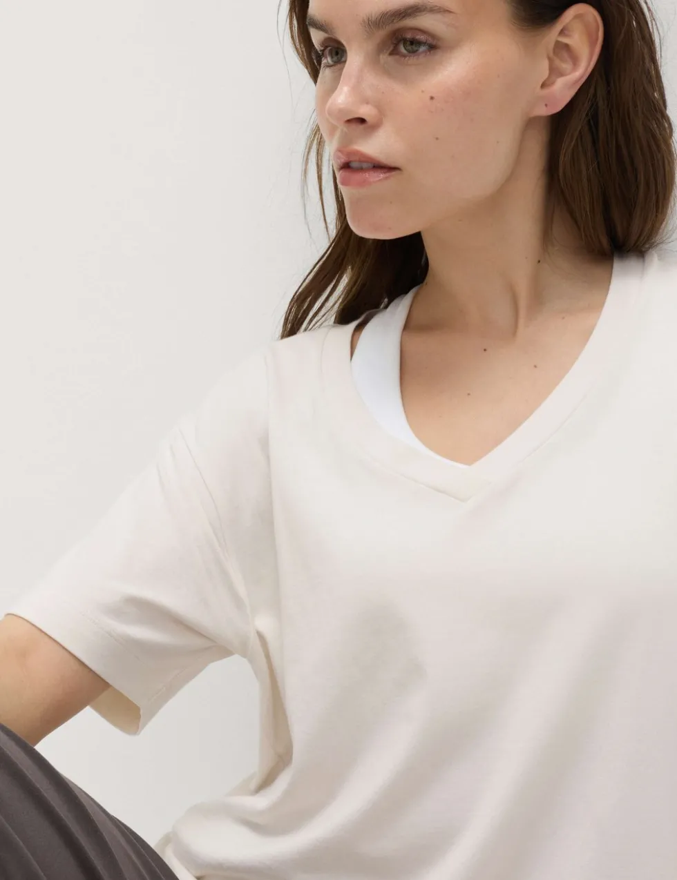 Modal Blend V-Neck Lightweight T-Shirt