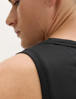Muscle Vest