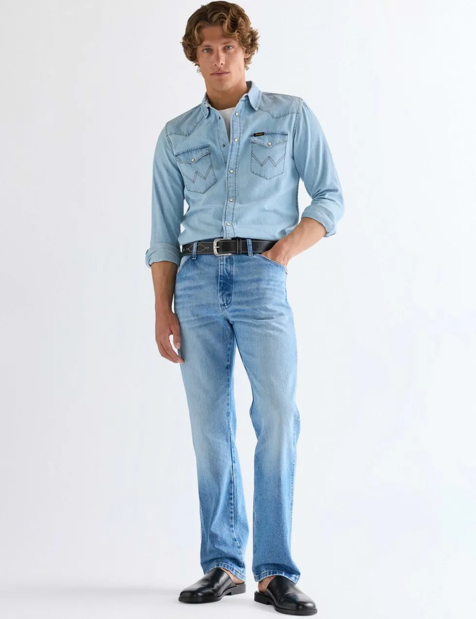 13MWZ Tapered Fit 5 Pocket Jeans
