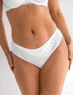 New Romance Emboridery Bikini Knickers