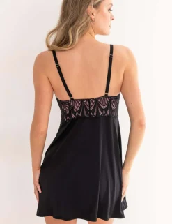 New Romance Lace Detail Chemise