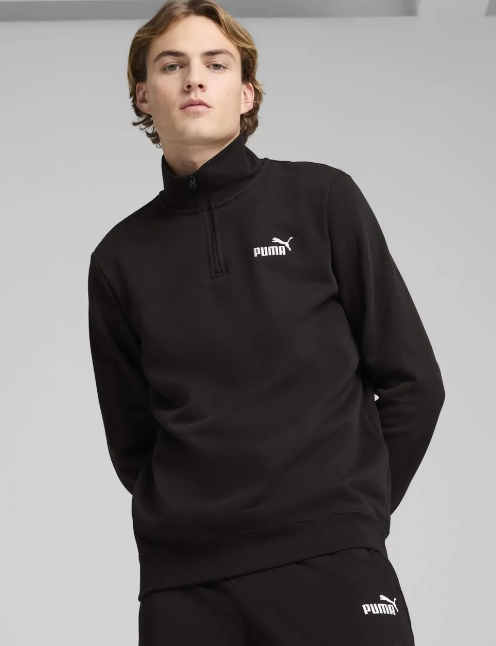 No.1 Logo Cotton Rich Half Zip Sweatshirt