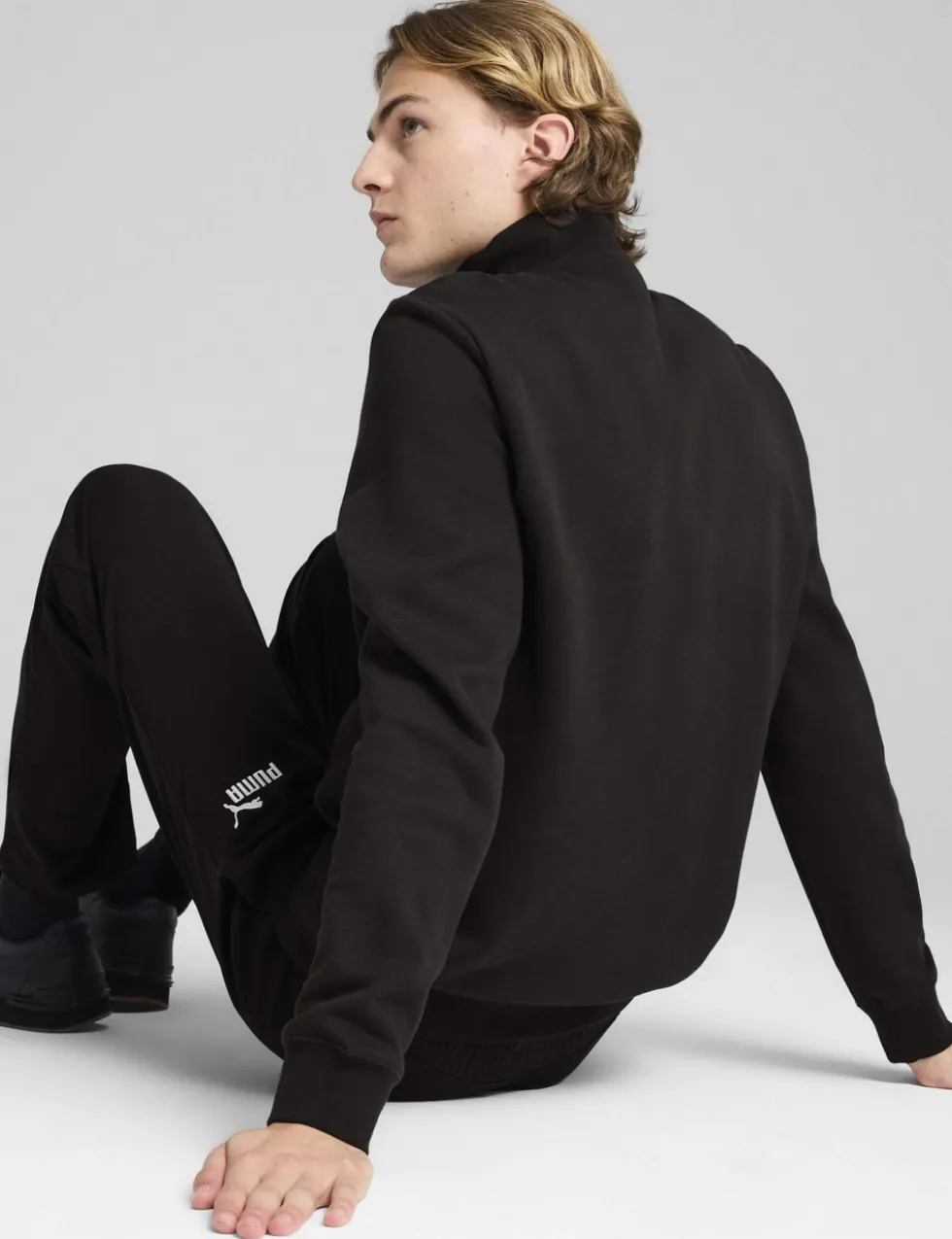 No.1 Logo Cotton Rich Half Zip Sweatshirt