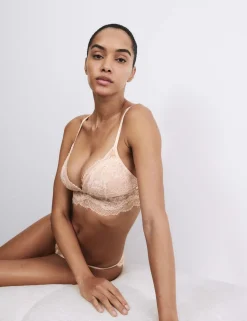 Nolana Lace Non Wired Bralette (A-E)