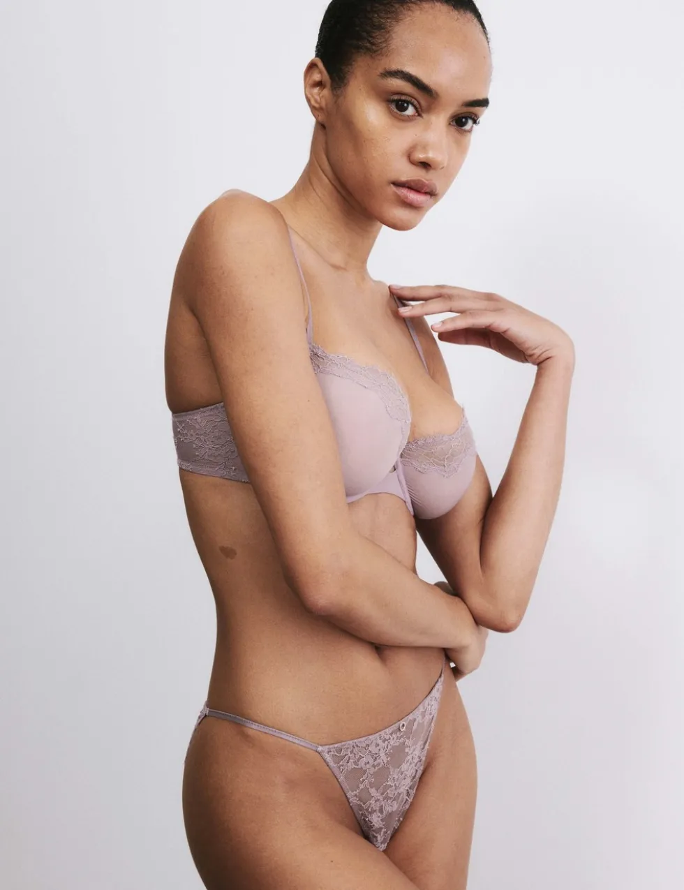 Nolana Lace Wired Balcony Bra (A-E)