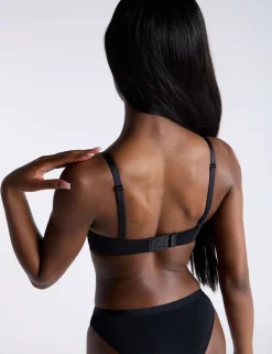 Non-Wired Microfibre Plunge Bra (B-DD)