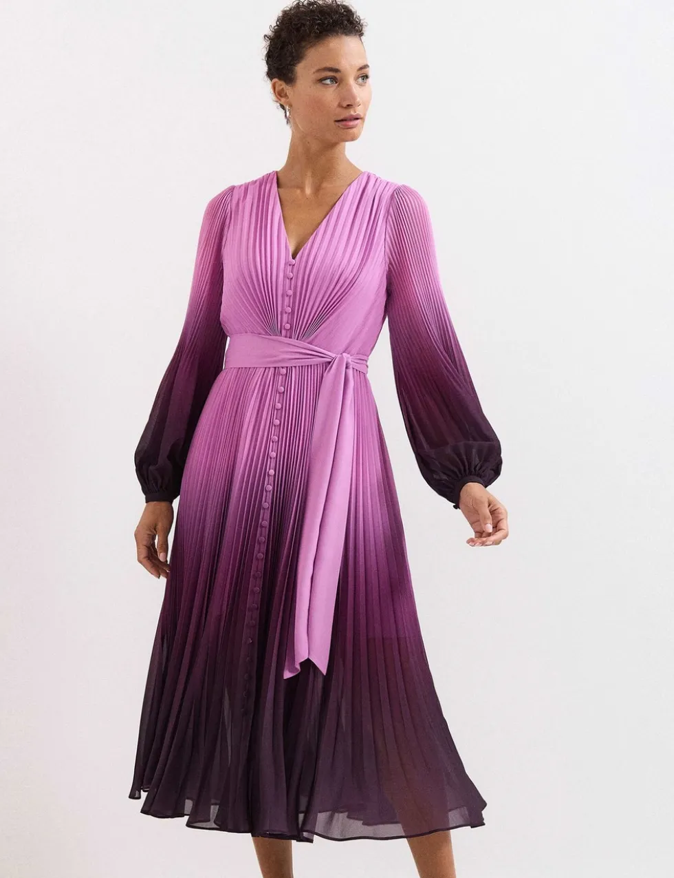 Ombre Plisse V-Neck Midi Waisted Dress