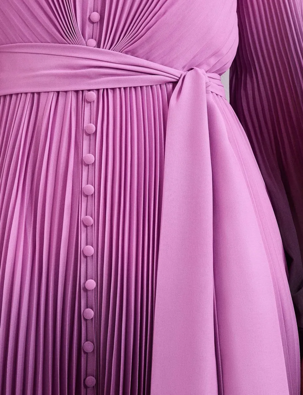 Ombre Plisse V-Neck Midi Waisted Dress