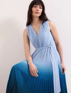 Ombre V-Neck Pleated Midi Skater Dress