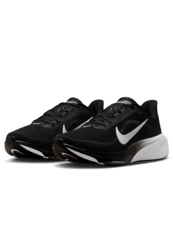 Pegasus 42 Trainers