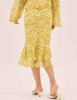 Petal Print Knee Length Slip Skirt