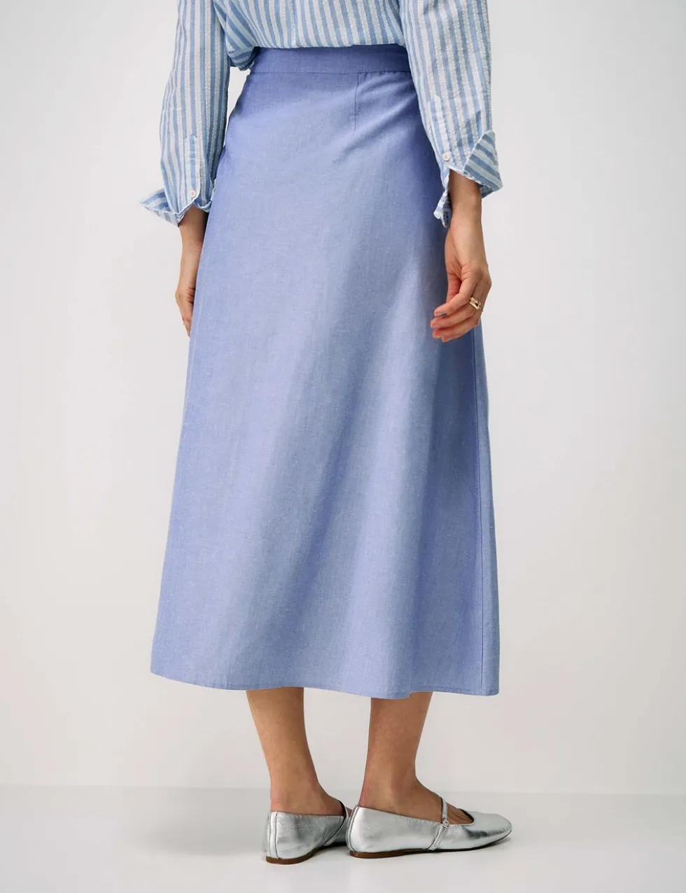 Pleated Midi Skirt with Linen