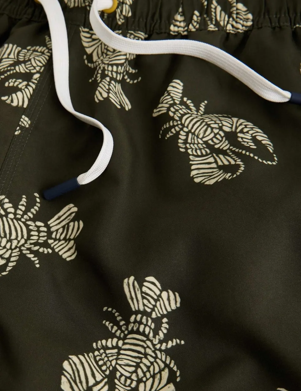 Pocketed Shrimp Print Swim Shorts