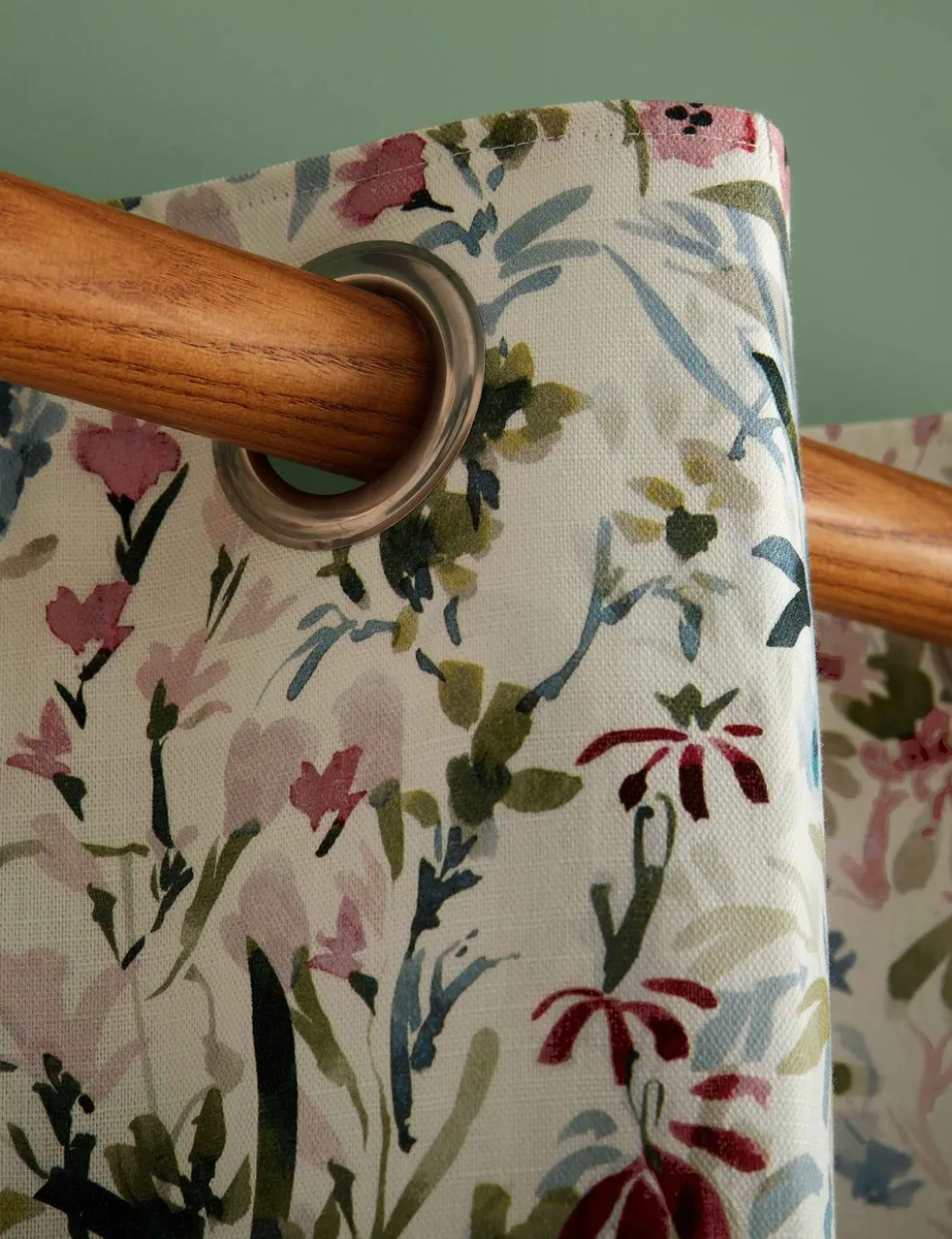 Pointon Eyelet Curtains