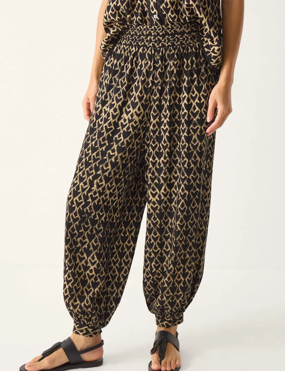 Print Cuffed Beach Trousers