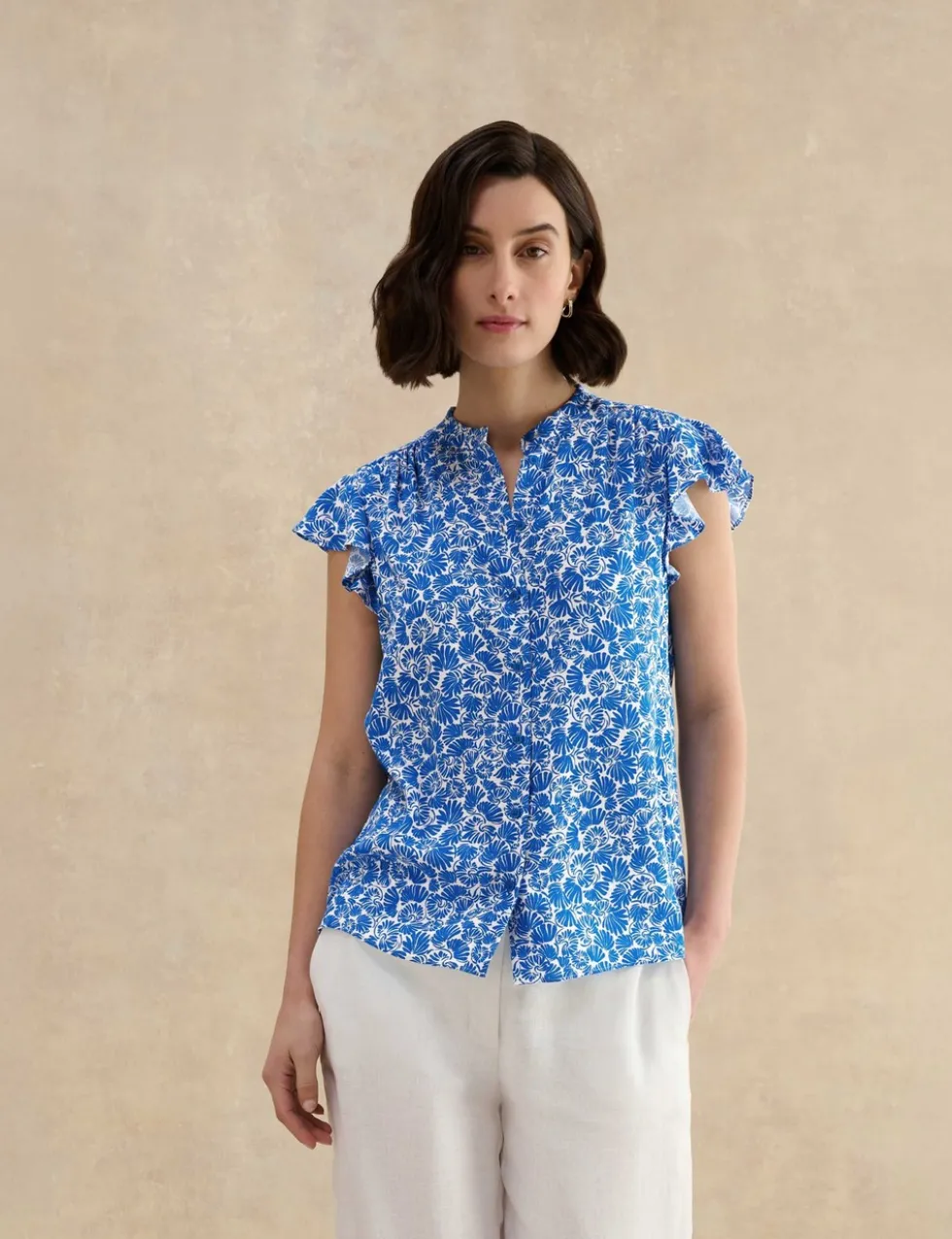 Printed Collarless Angel Sleeve Blouse