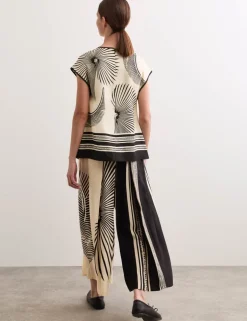 Printed Collarless Top