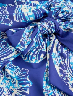 Printed Padded V-Neck Swimsuit