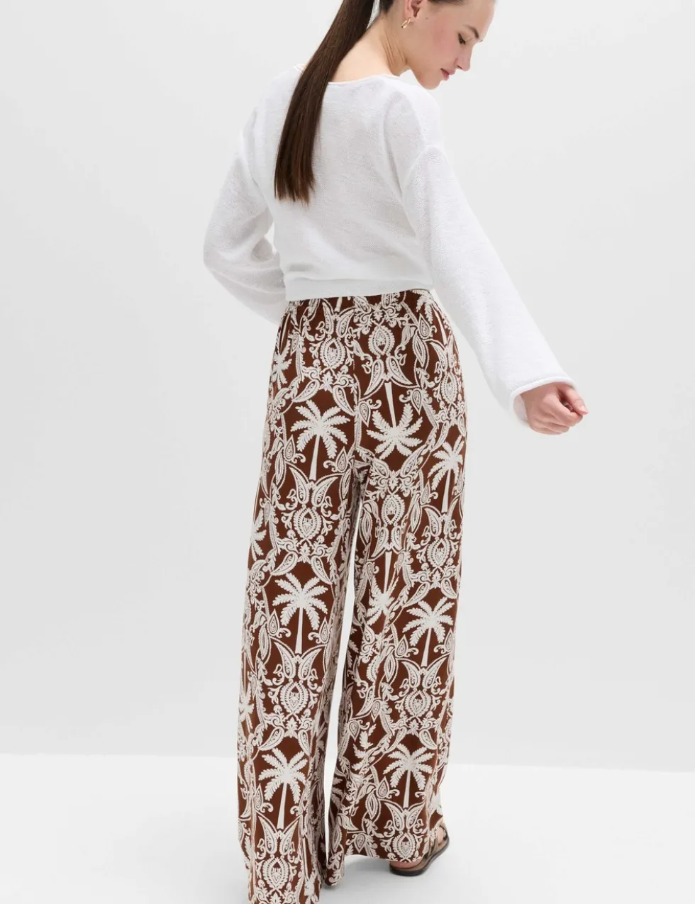 Printed Pull On Wide Leg Trousers