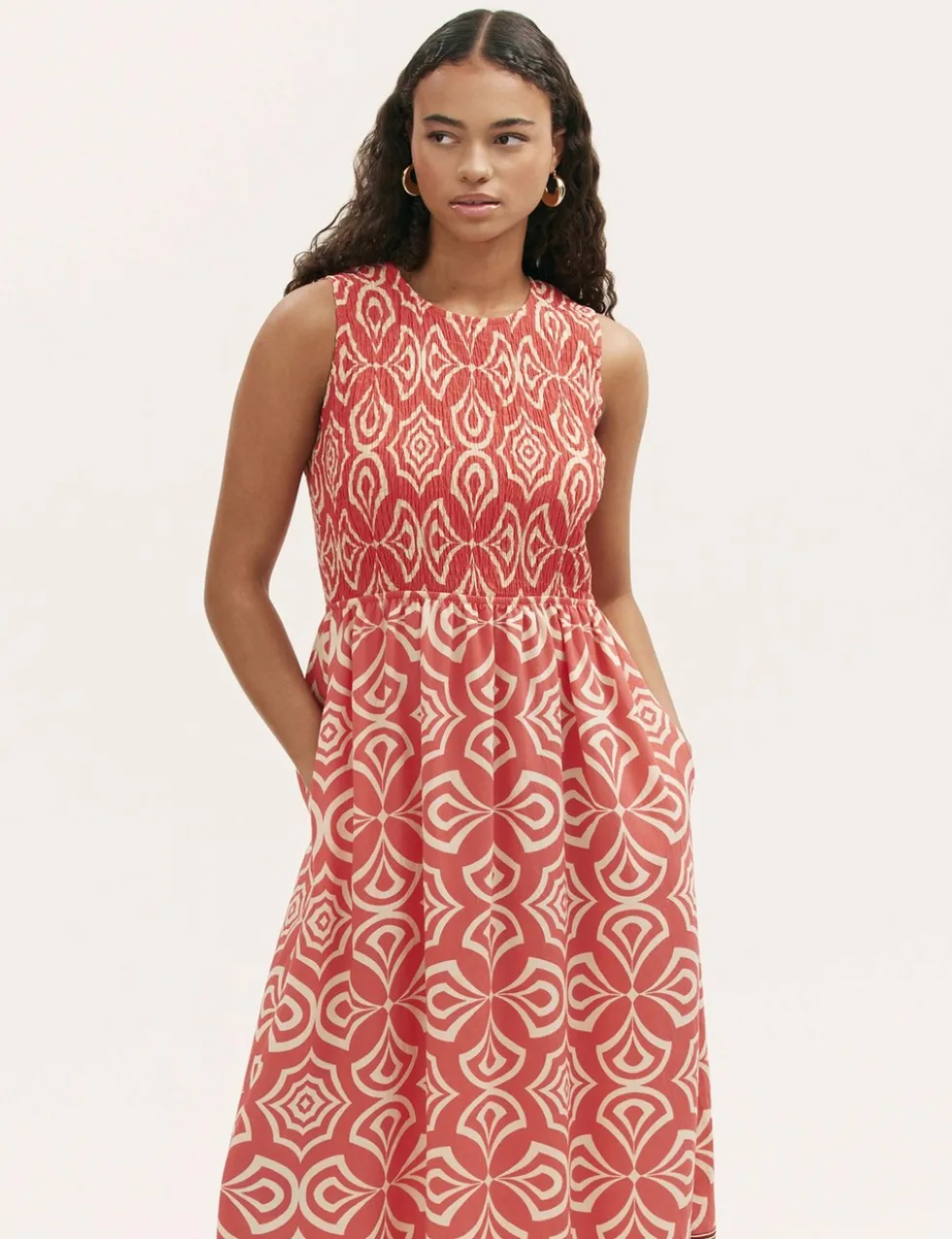 Printed Round Neck Midi Shirred Dress