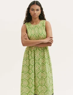 Printed Round Neck Midi Shirred Dress