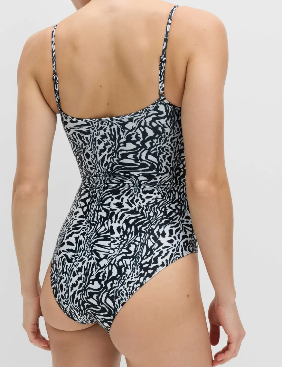 Printed Scoop Neck Swimsuit