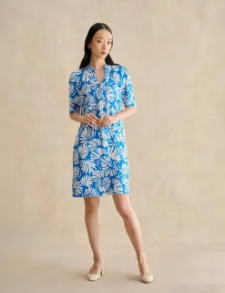 Printed V-Neck Knee Length Shift Dress