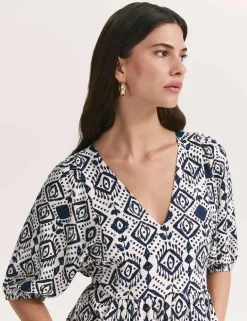 Printed V-Neck Midaxi Smock Dress with Linen