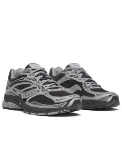 ProGrid Omni 9 Sports Trainers