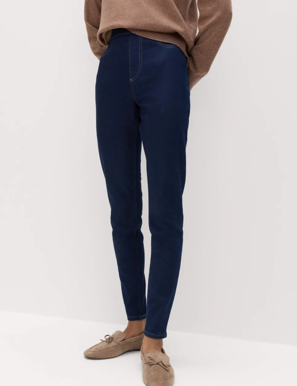 Pull on High Waisted Jegging