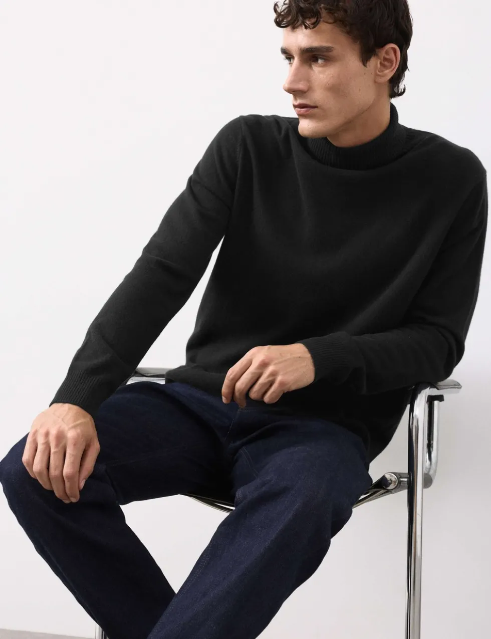 Pure Cashmere Roll Neck Jumper