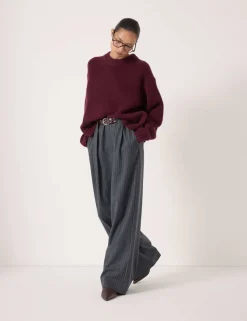 Pure Cashmere Textured Crew Neck Jumper
