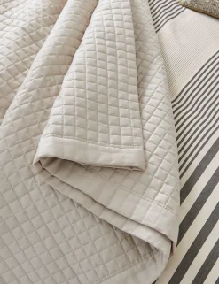Pure Cotton Alba Maira Quilted Throw