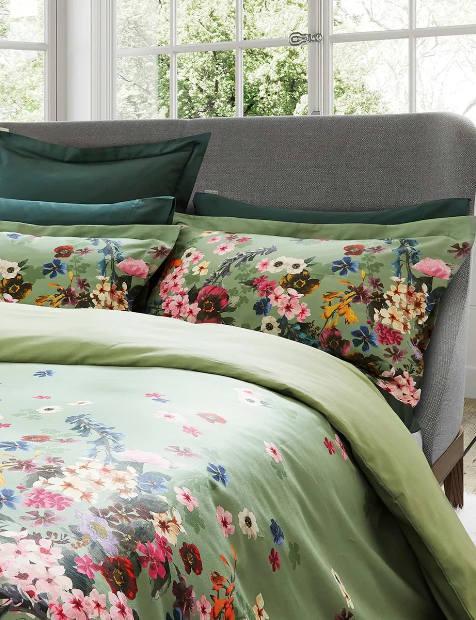 Pure Cotton Antiquity Border Bedding Set