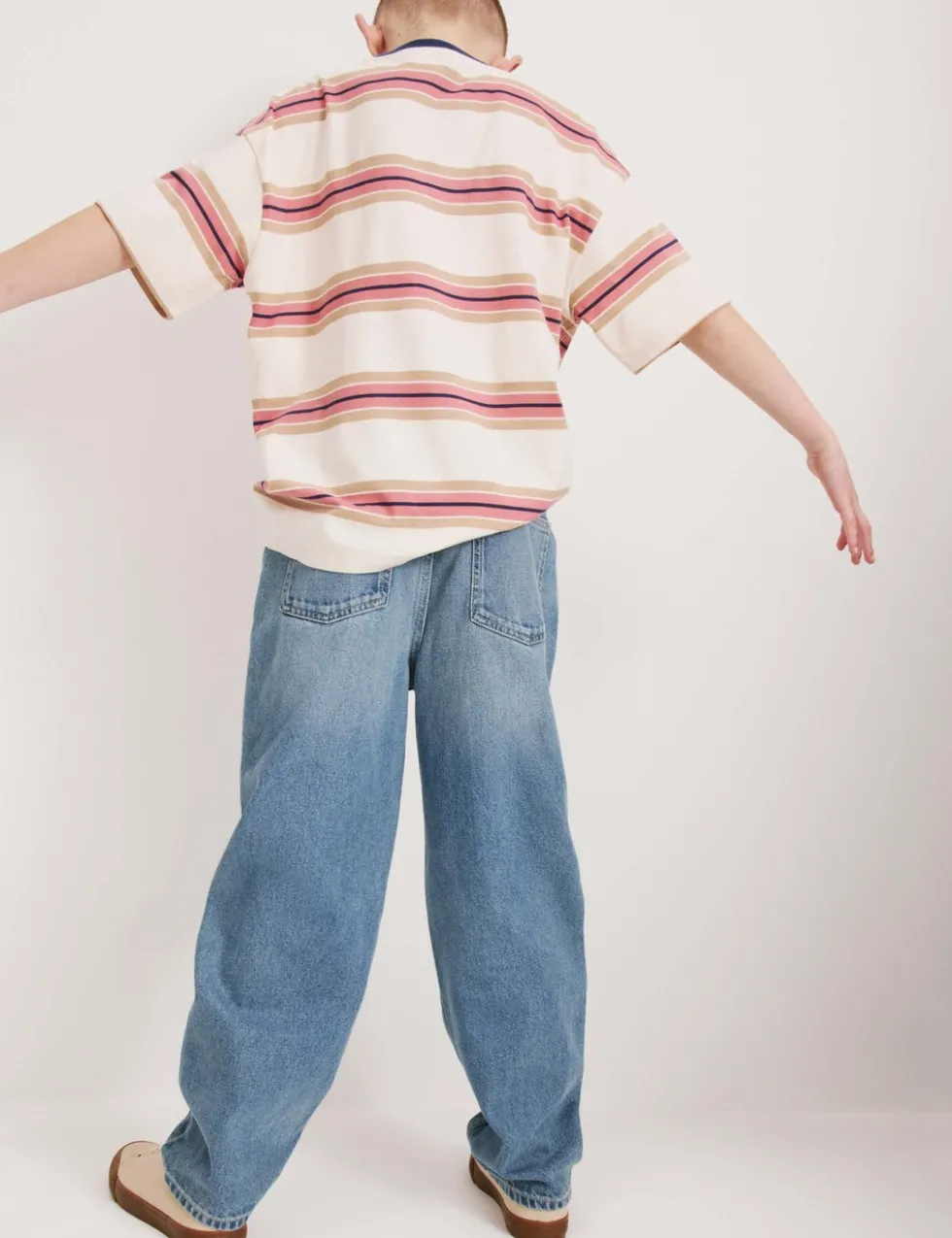 Pure Cotton Barrel Leg Jeans (6-16 Yrs)