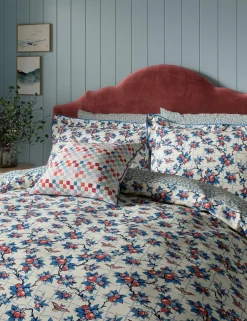 Pure Cotton Berry Grove Bedding Set