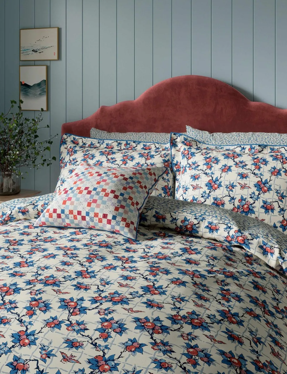 Pure Cotton Berry Grove Bedding Set