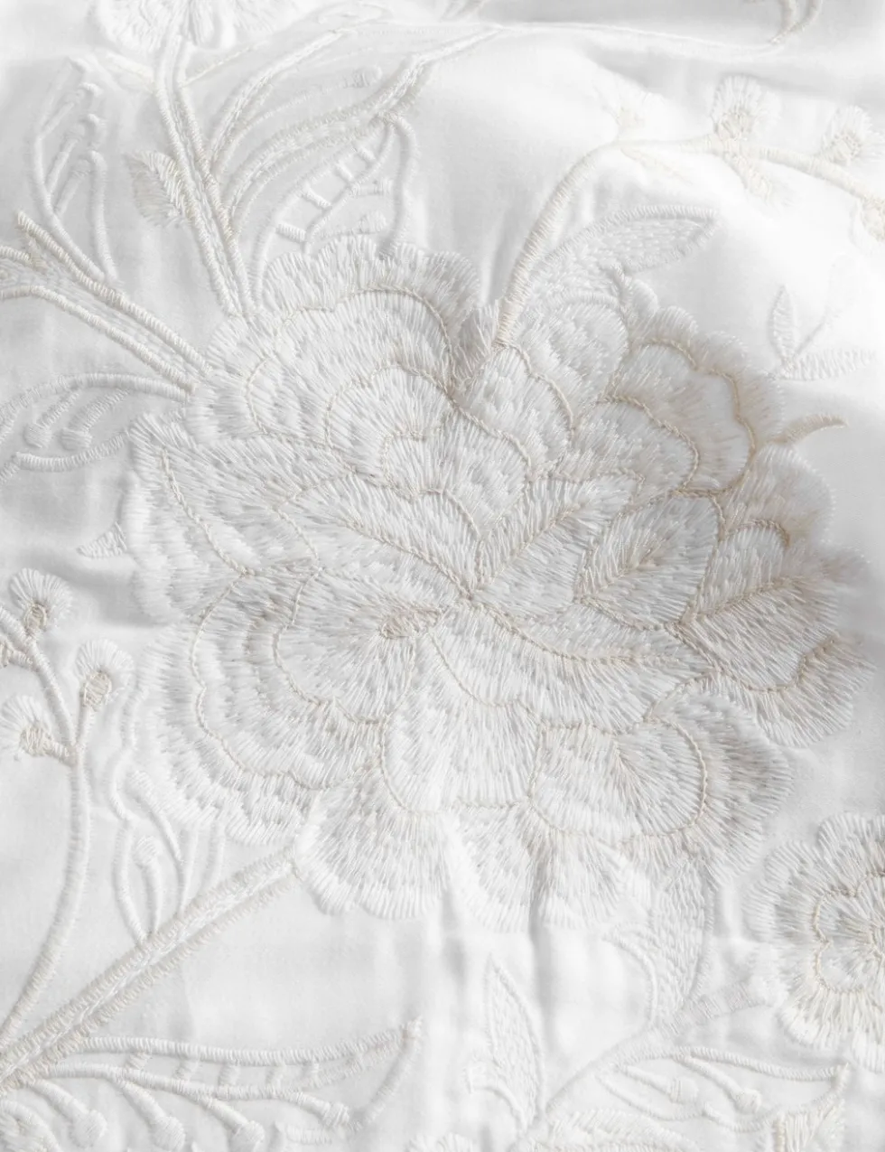 Pure Cotton Celandine Embroidered Bedding Set