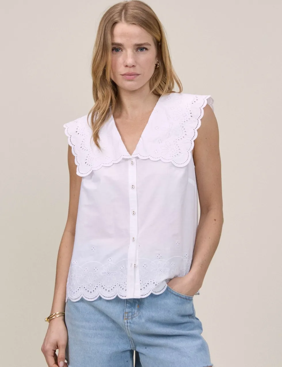 Pure Cotton Collared Sleeveless Blouse